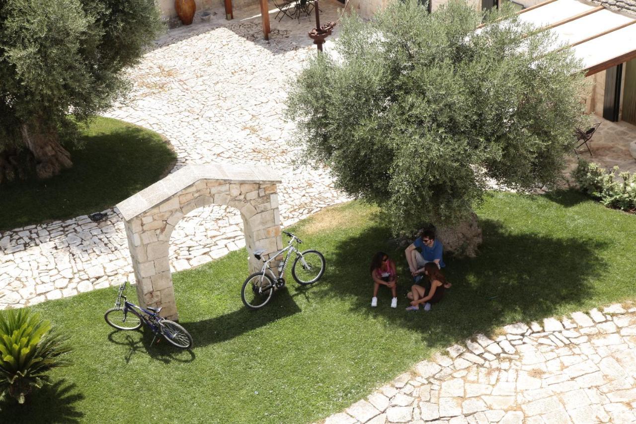 Masseria Madonna Dell'Arco Agriturismo Martina Franca Luaran gambar
